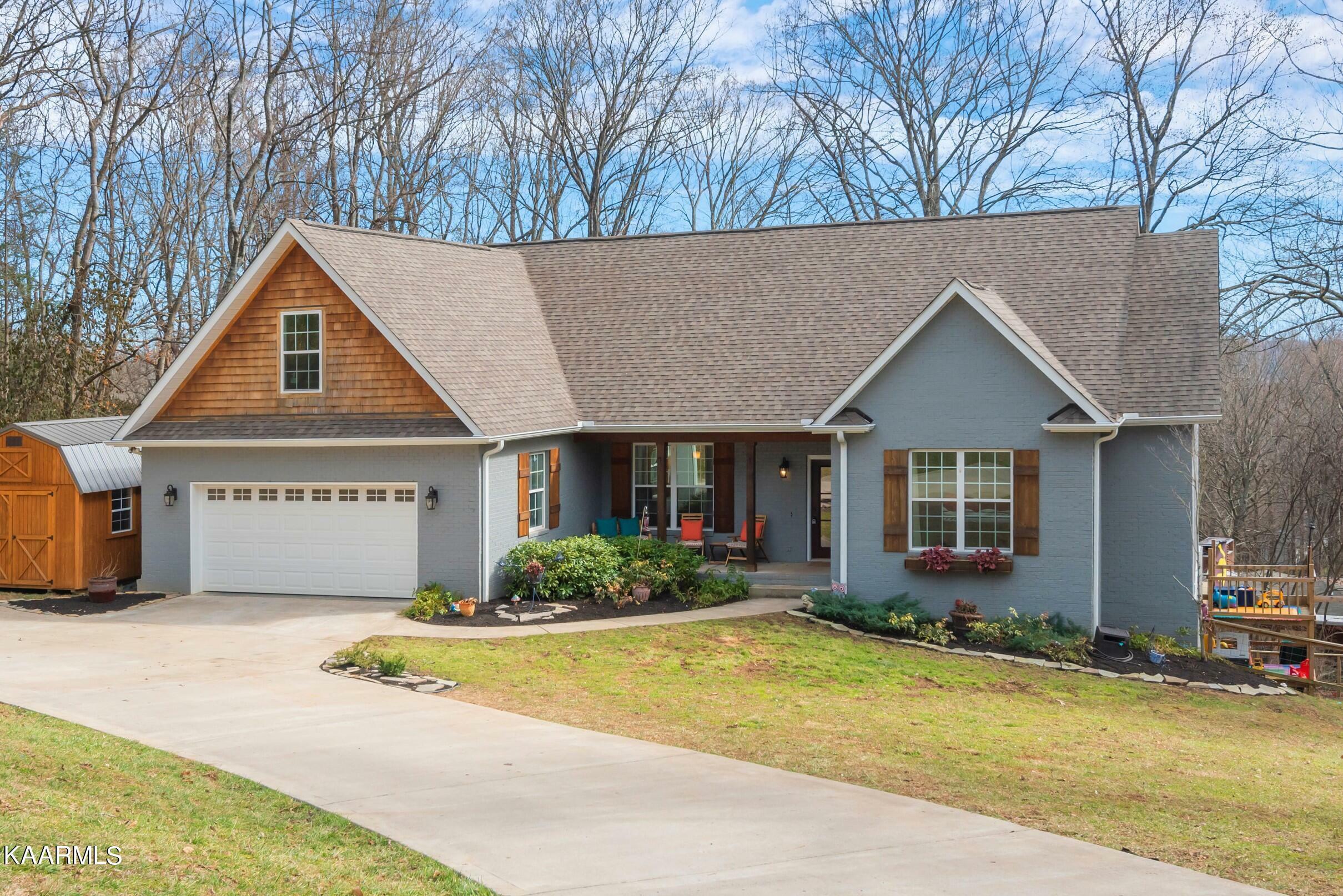 Property Photo:  6016 Grove Park Rd  TN 37918 