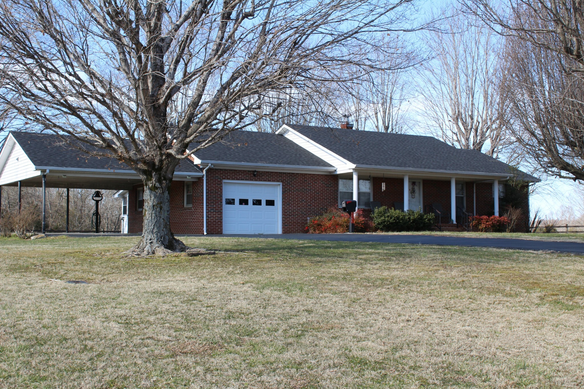 Property Photo:  1155 Locke Bend Rd  TN 37110 