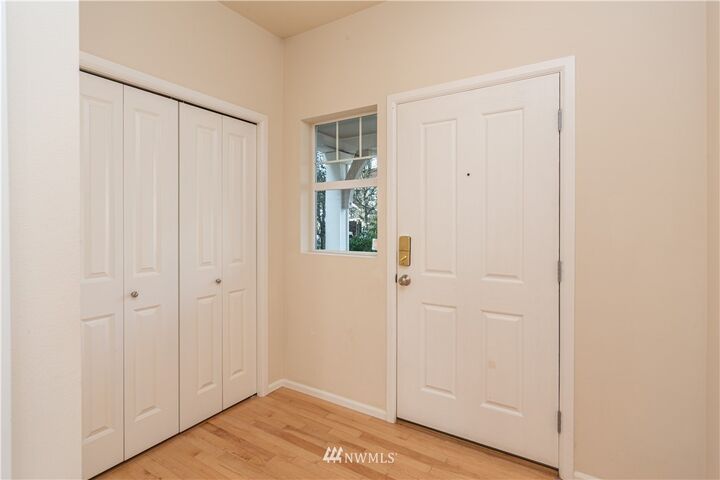 Property Photo:  6276 E 40th Street  WA 98424 