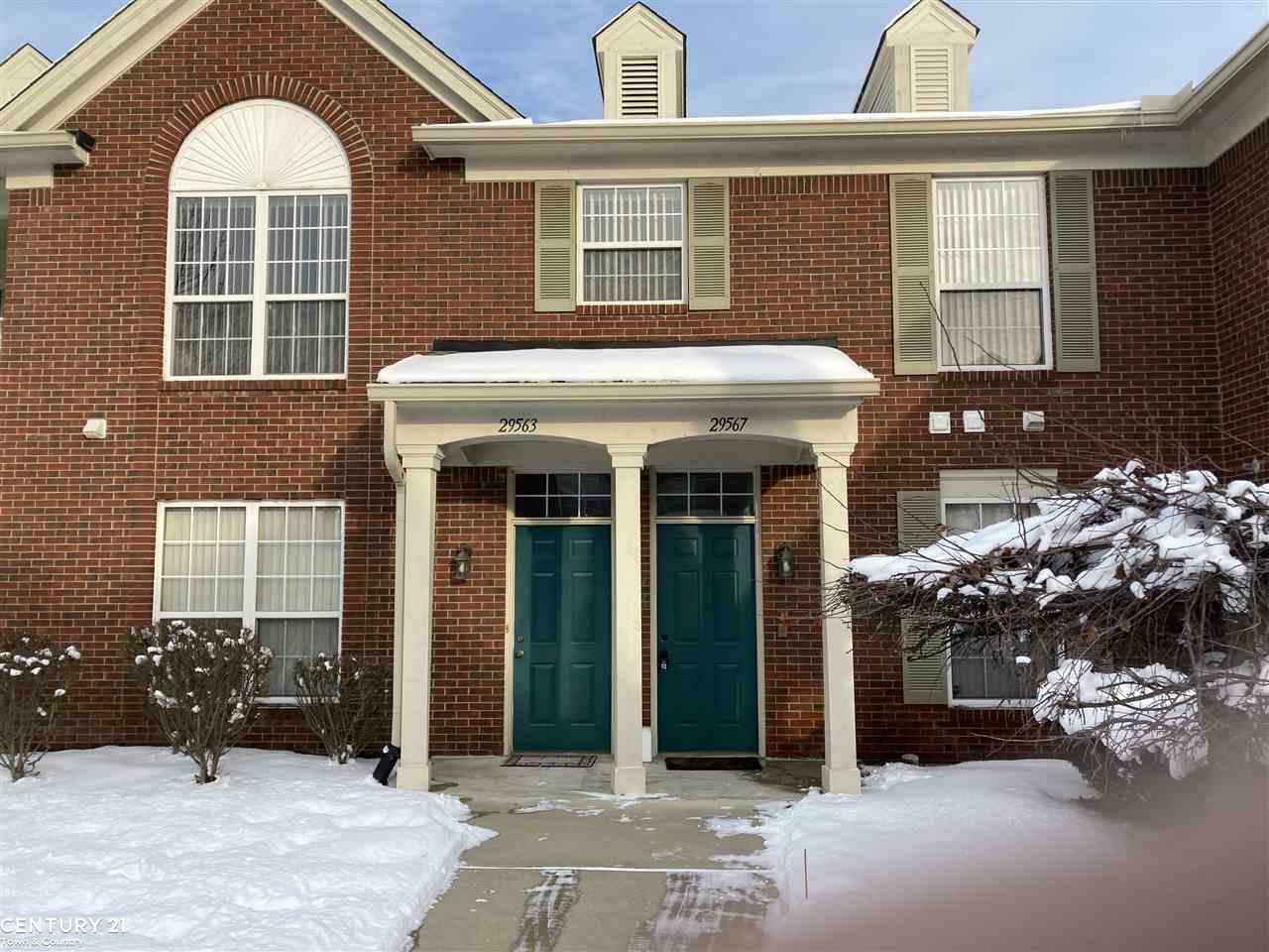 Property Photo:  29567 Nottingham Circle  MI 48152 