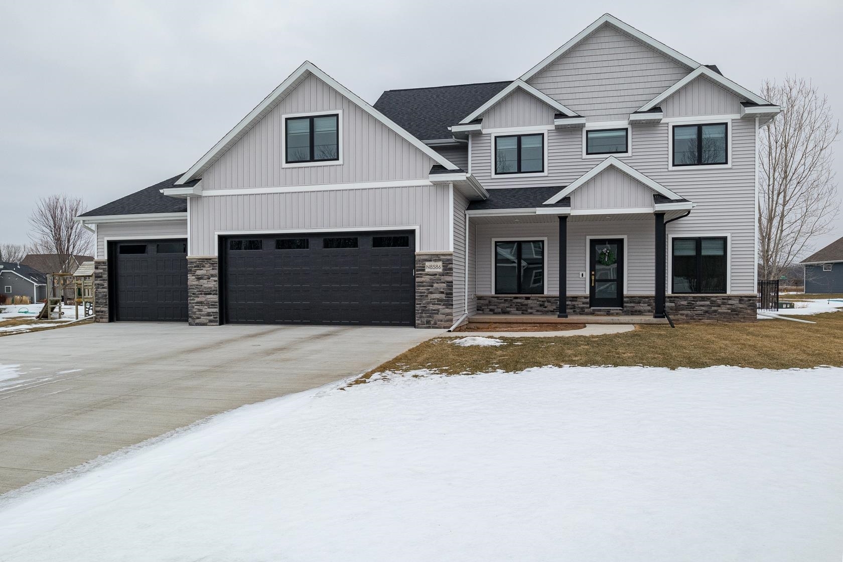 Property Photo: N8586 Winding Trail Drive WI 54952