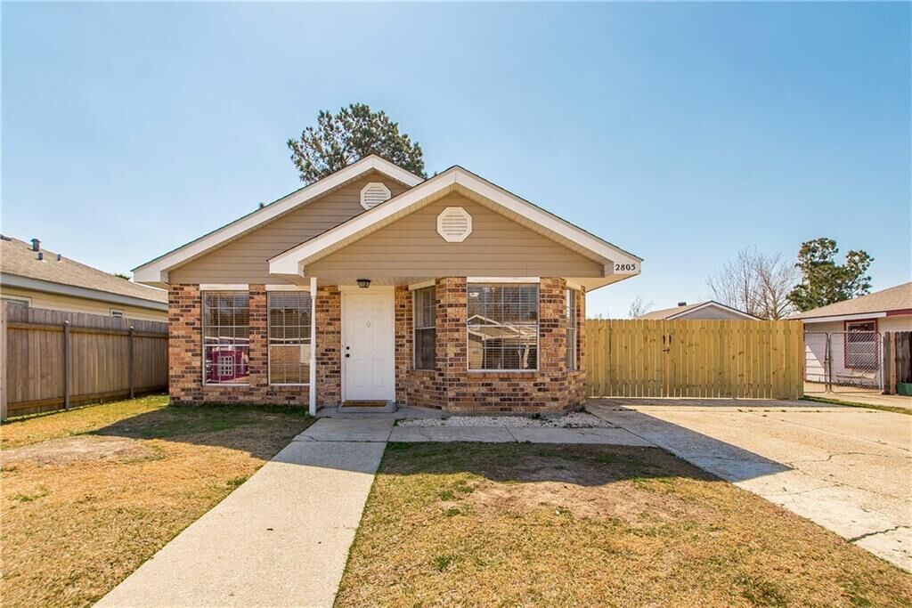 Property Photo: 2805 Bayou Teche Drive LA 70072