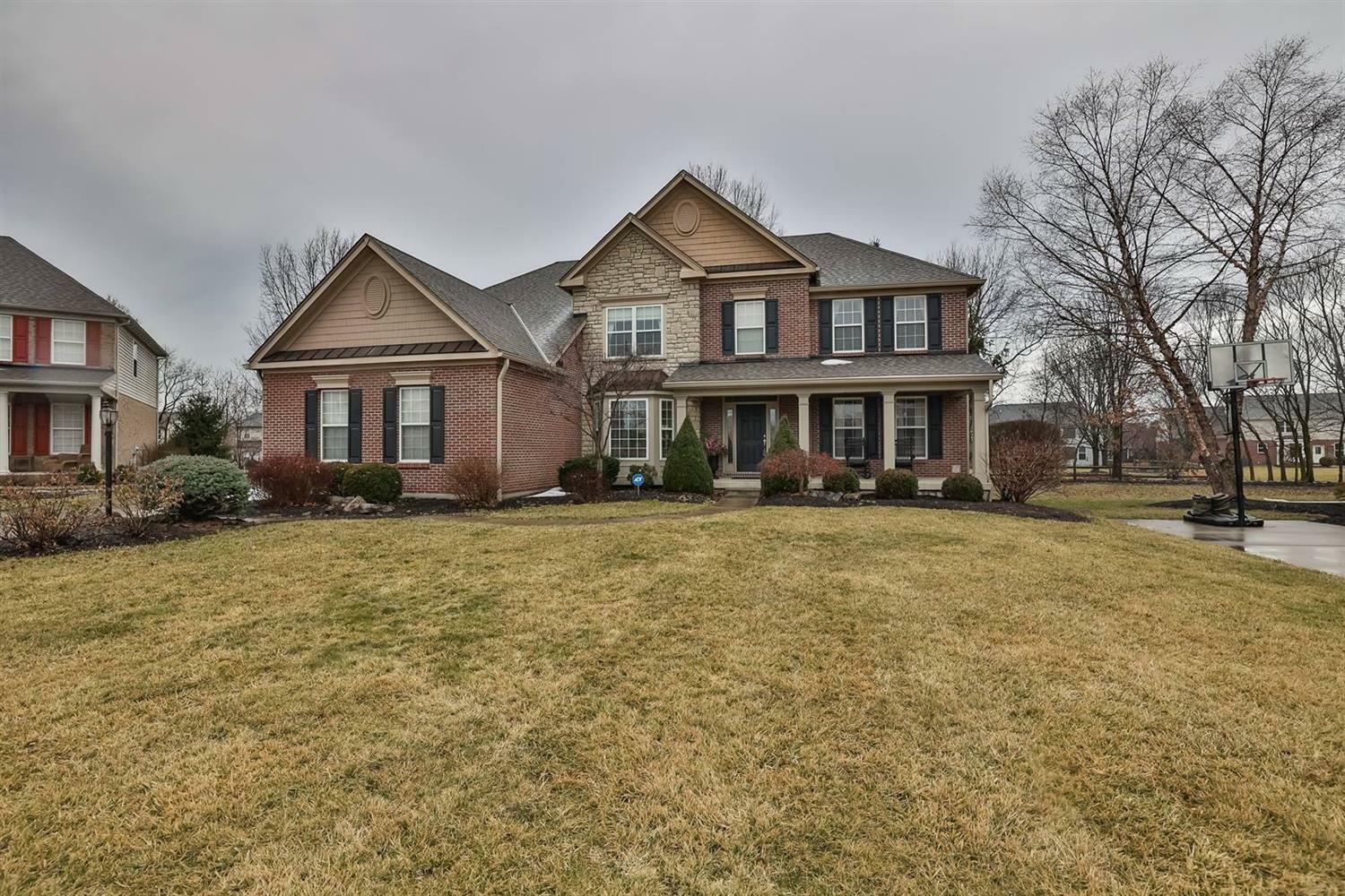 Property Photo:  4237 Crown Ct  OH 45040 