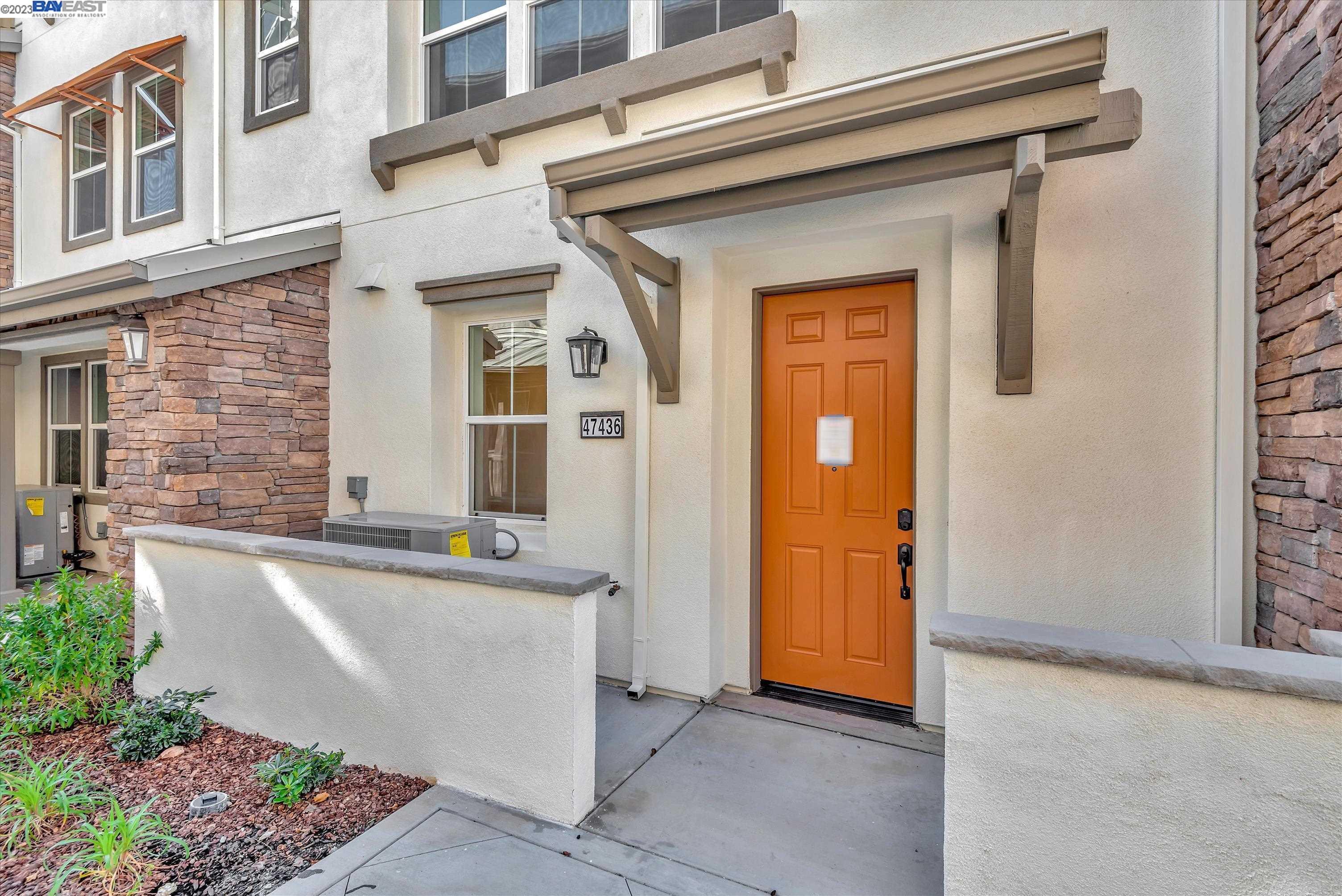 Property Photo: 47436 Royce Falls Common CA 94539