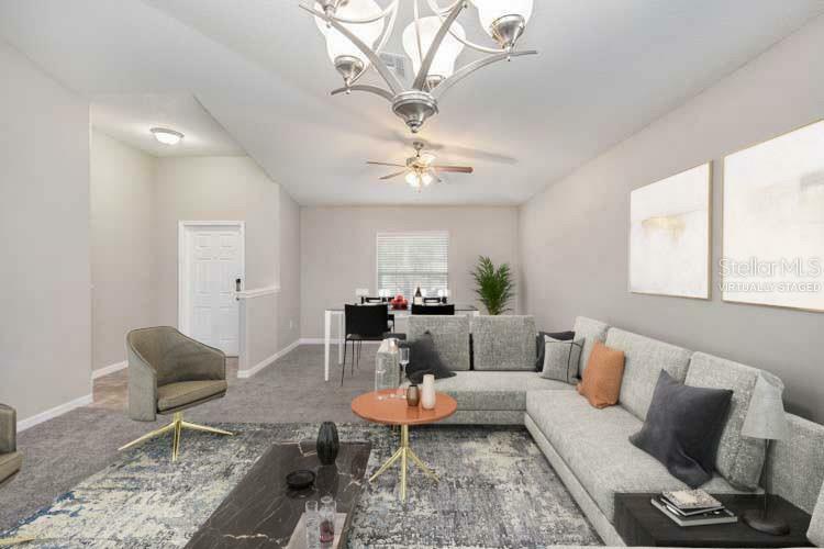 Property Photo:  8441 Hunters Fork Loop  FL 33573 