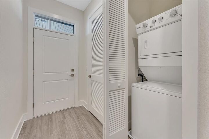 Property Photo:  5205 Eggleston Avenue 305  FL 32810 
