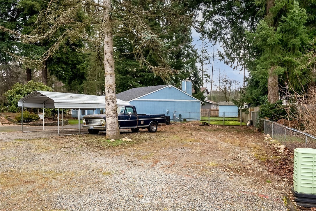 Property Photo:  27730 166th Avenue SE  WA 98042 