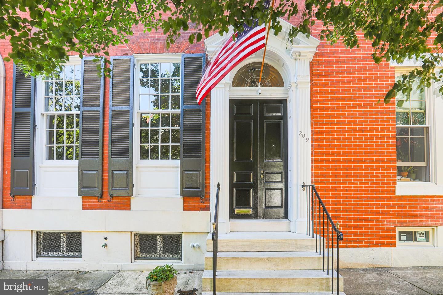 Property Photo:  209 W Lanvale Street  MD 21217 