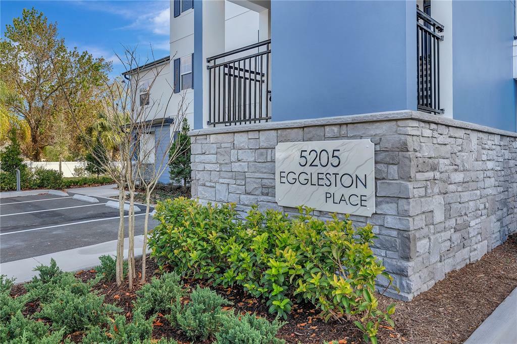 Property Photo: 5205 Eggleston Avenue 107 FL 32810