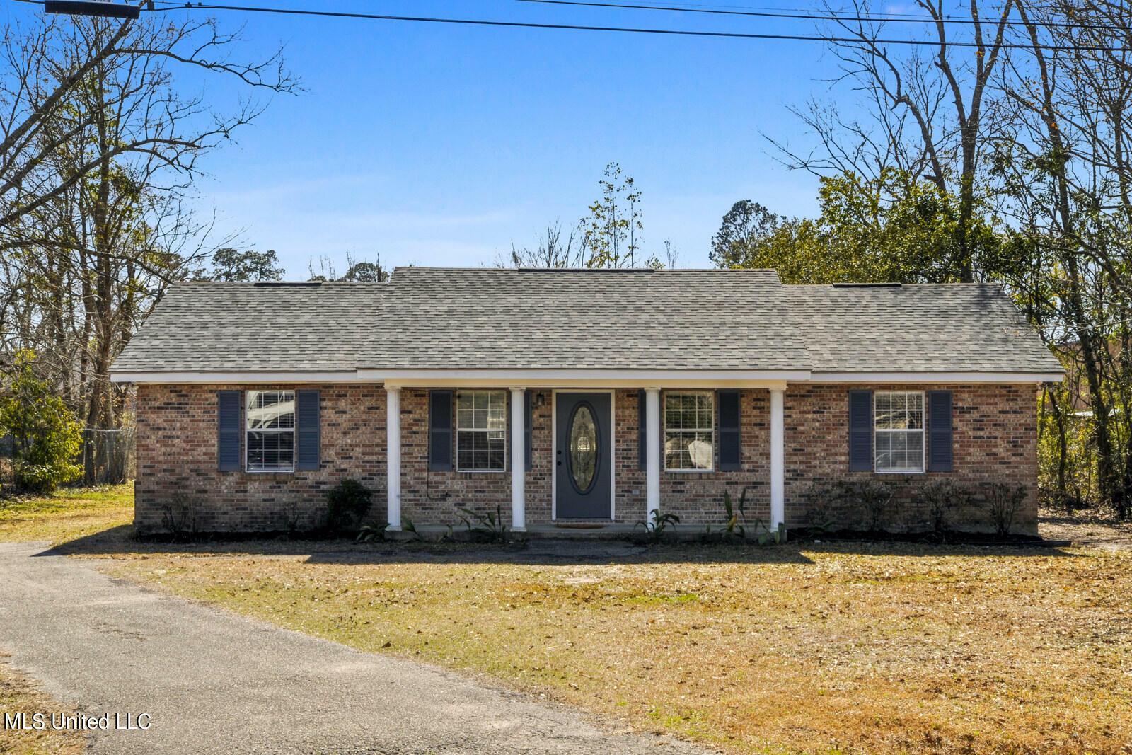 Property Photo:  310 Seventh Street  MS 39520 