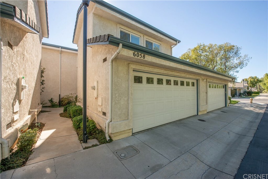 Property Photo:  6058 Rothko Lane  CA 93063 