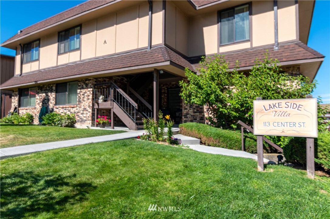 Property Photo:  113 E Center Street 8  WA 98816 