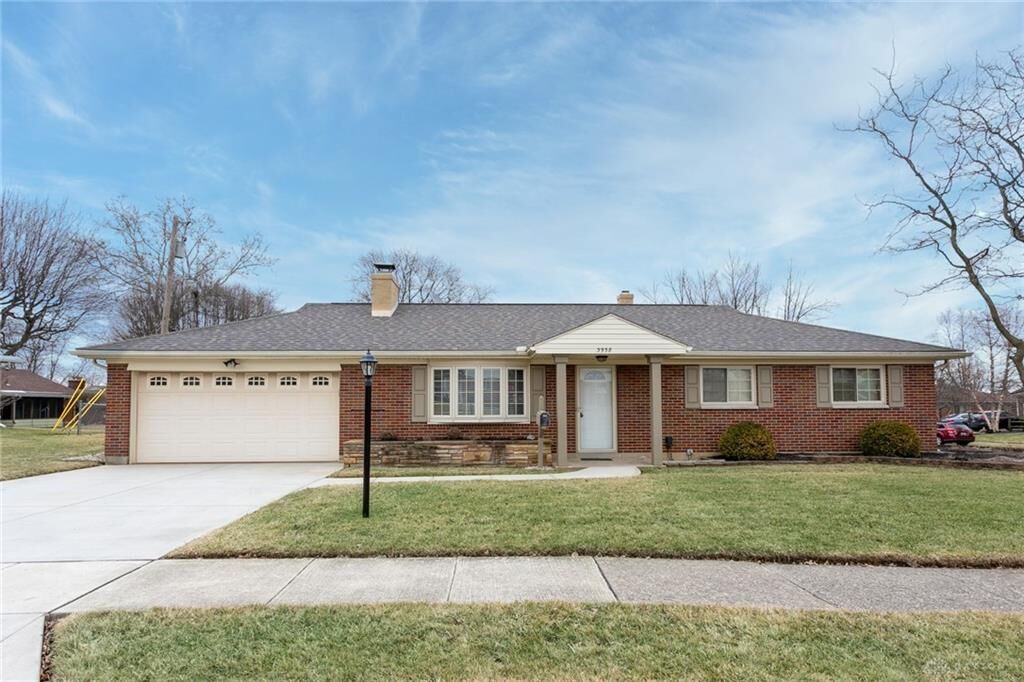 Property Photo:  3938 Gardenview Place  OH 45429 