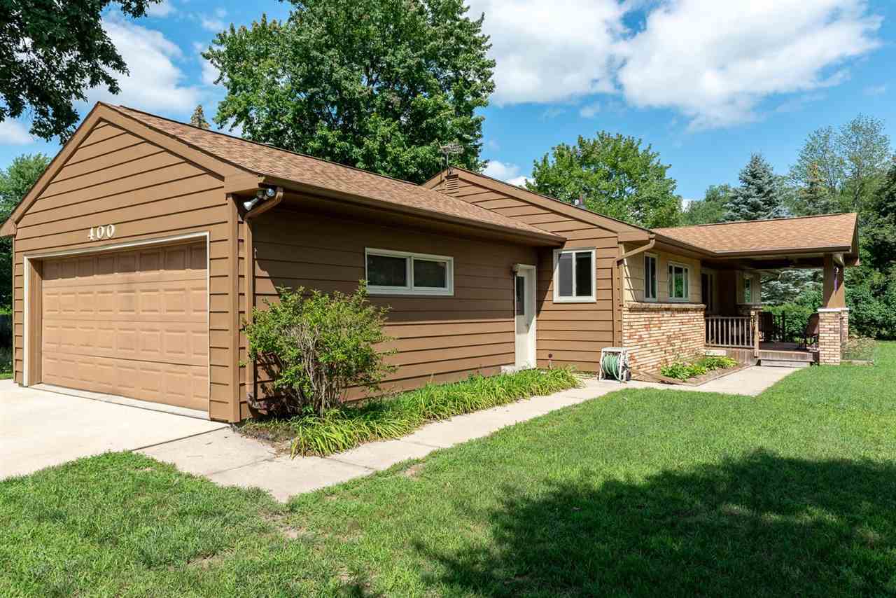 Property Photo:  400 Cottonwood  MI 48642 