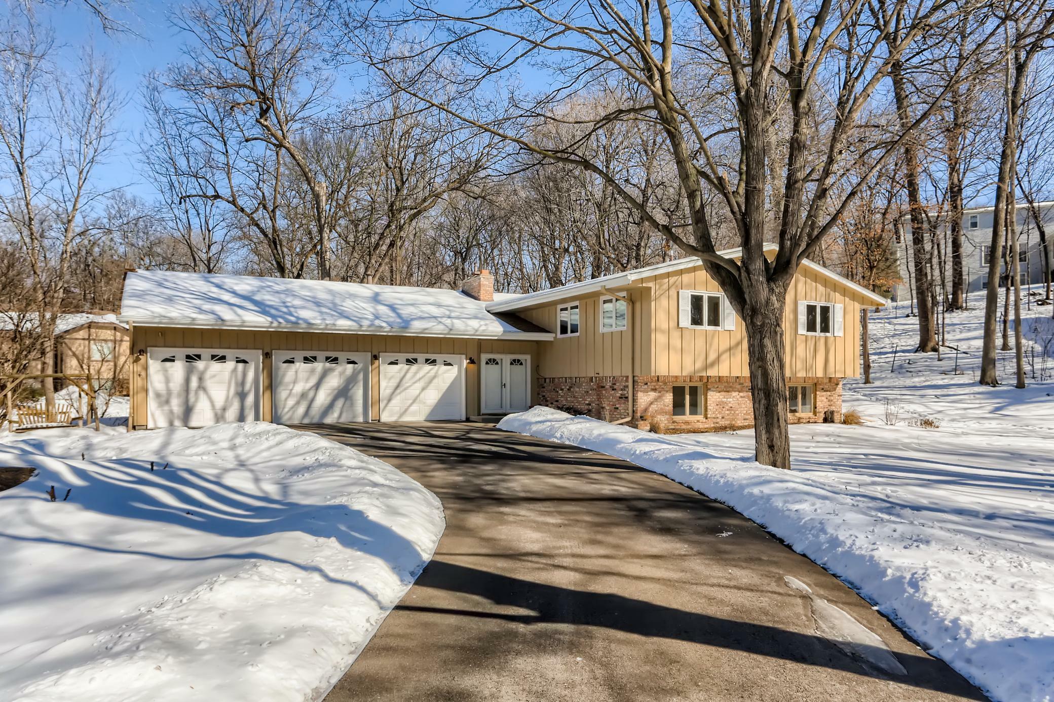 Property Photo:  4037 Dublin Drive  MN 55345 