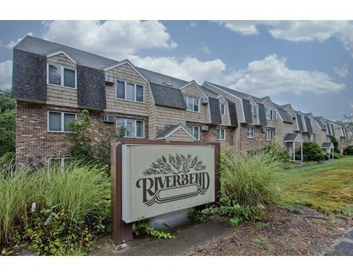Property Photo: 3036 Main St 3036 MA 01069