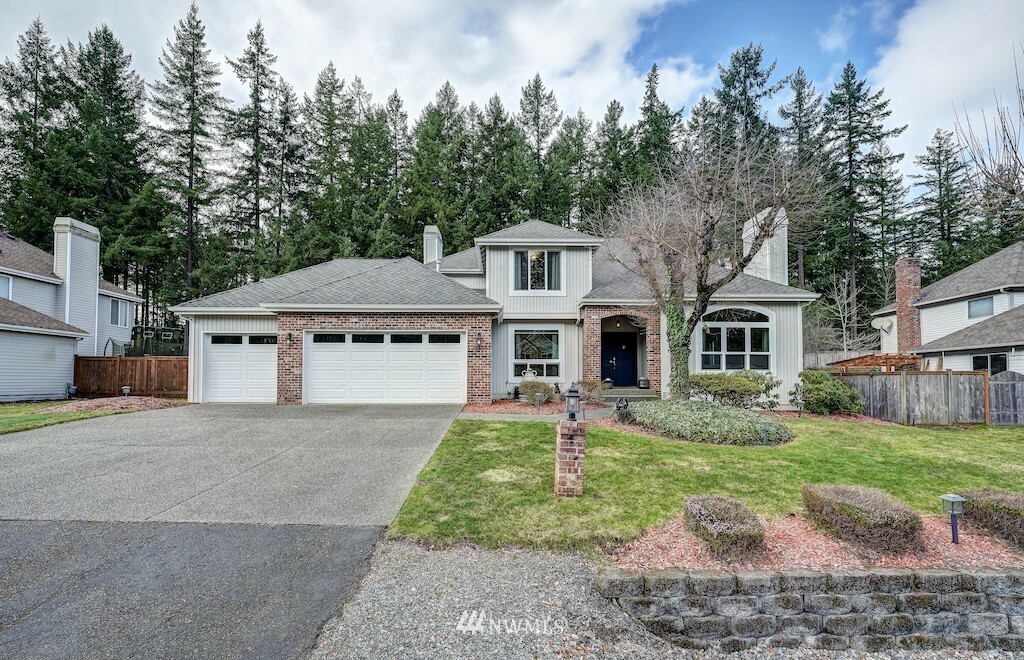 Property Photo:  28127 180th Avenue SE  WA 98042 