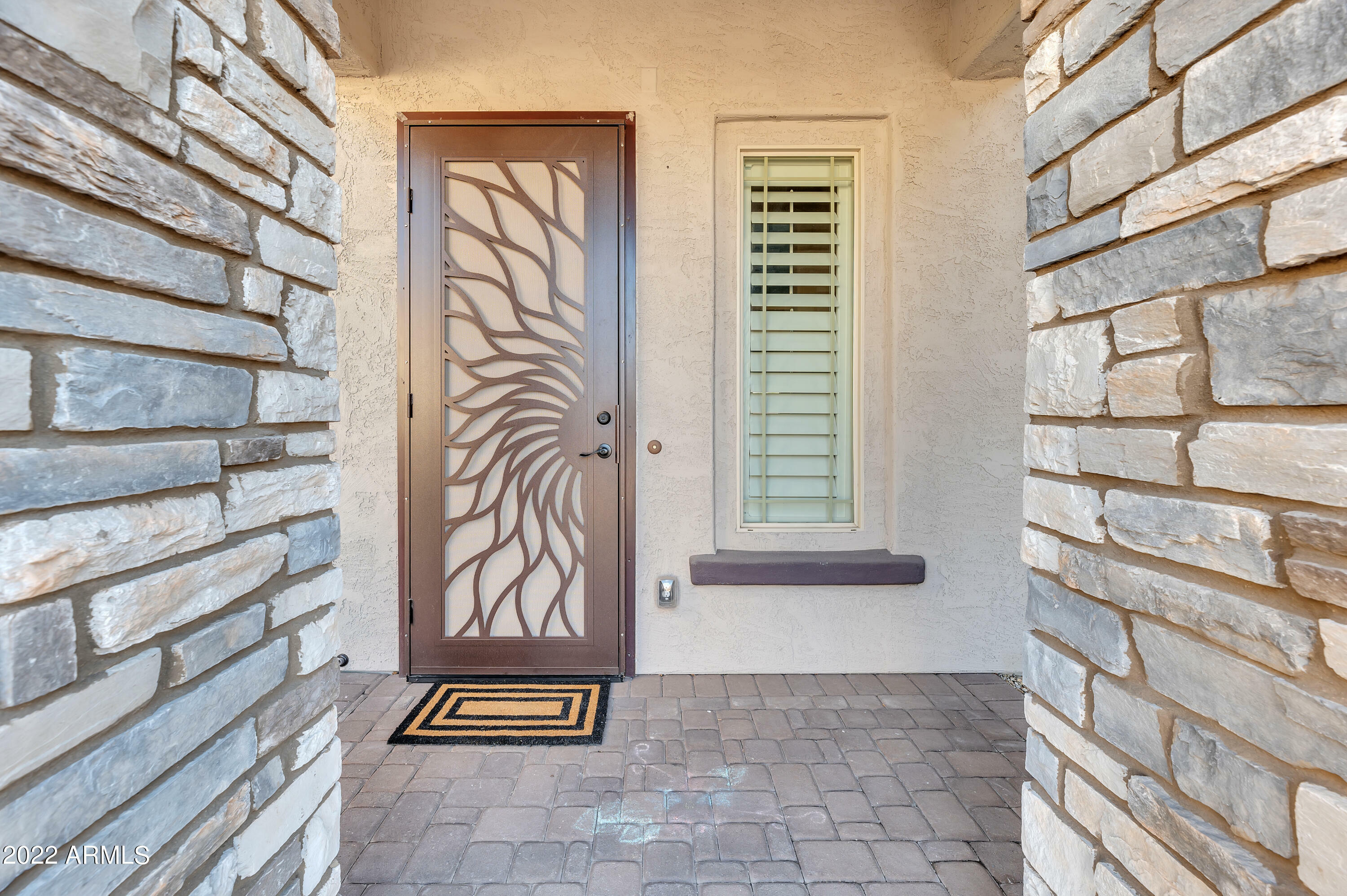 Property Photo: 231 W Beverly Lane AZ 85023