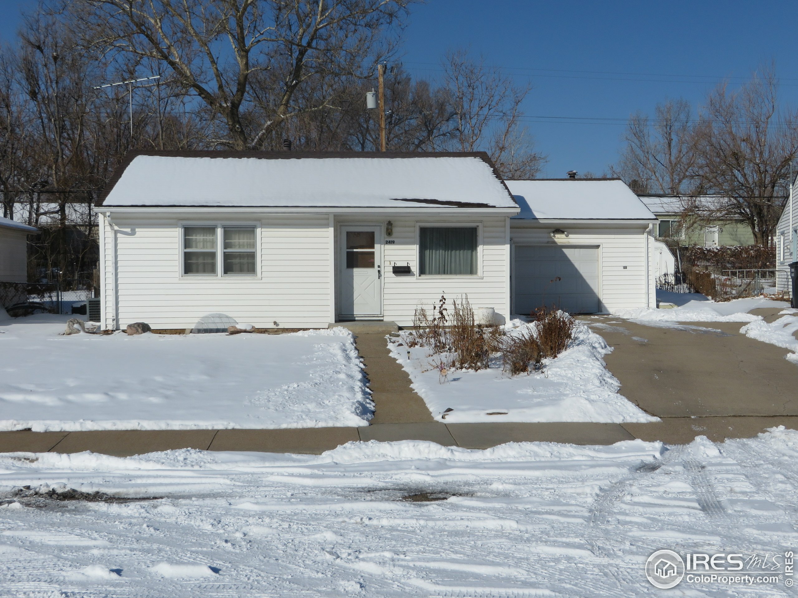 2419 14th Ave Ct  Greeley CO 80631 photo
