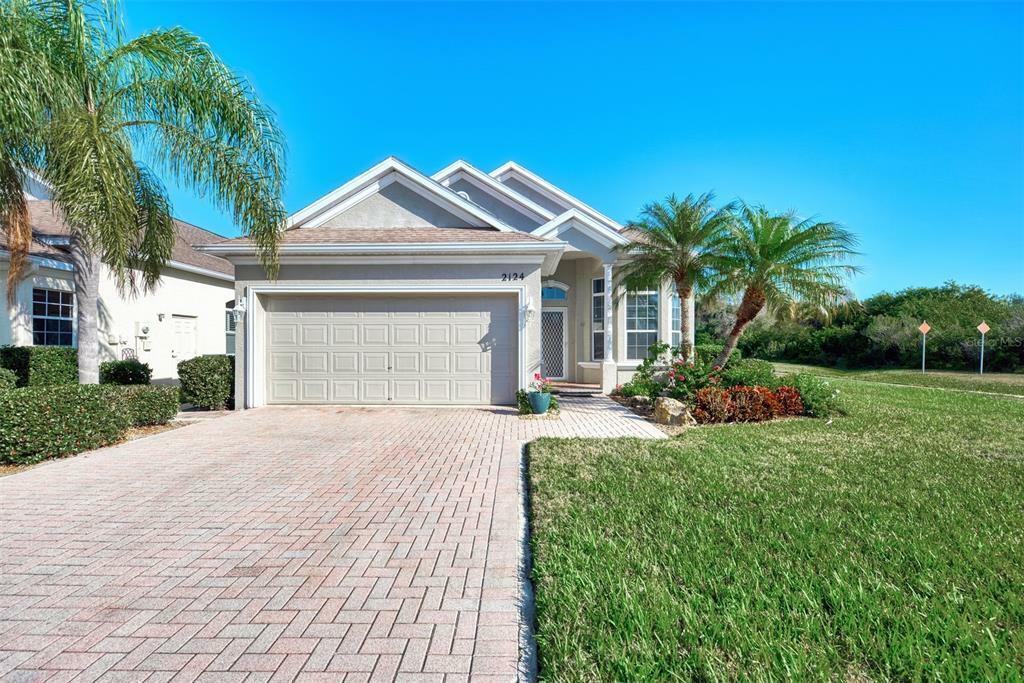 Property Photo:  2124 Mattamy Court  FL 34292 