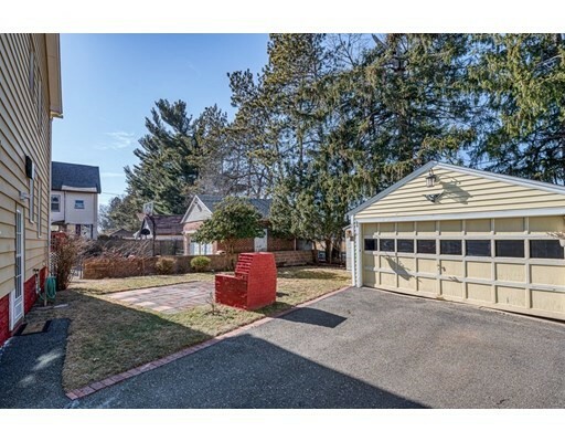 Property Photo: 96 Miller St MA 01104