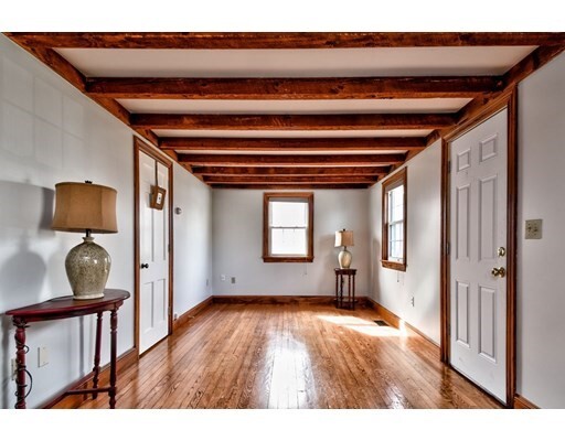 Property Photo:  7 Miller Ave  MA 01702 