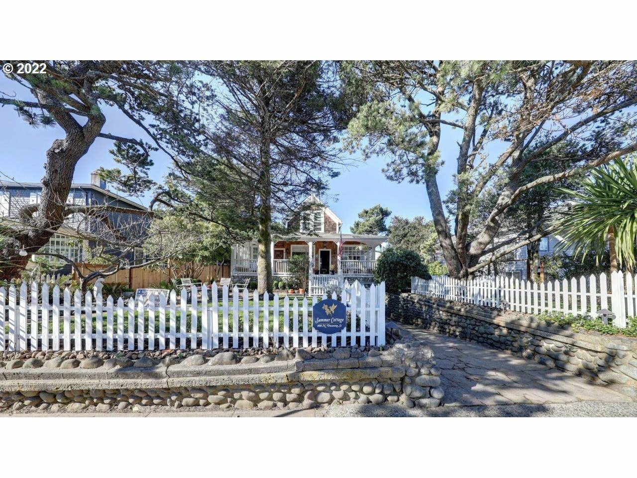 408 N Downing St  Seaside OR 97138 photo