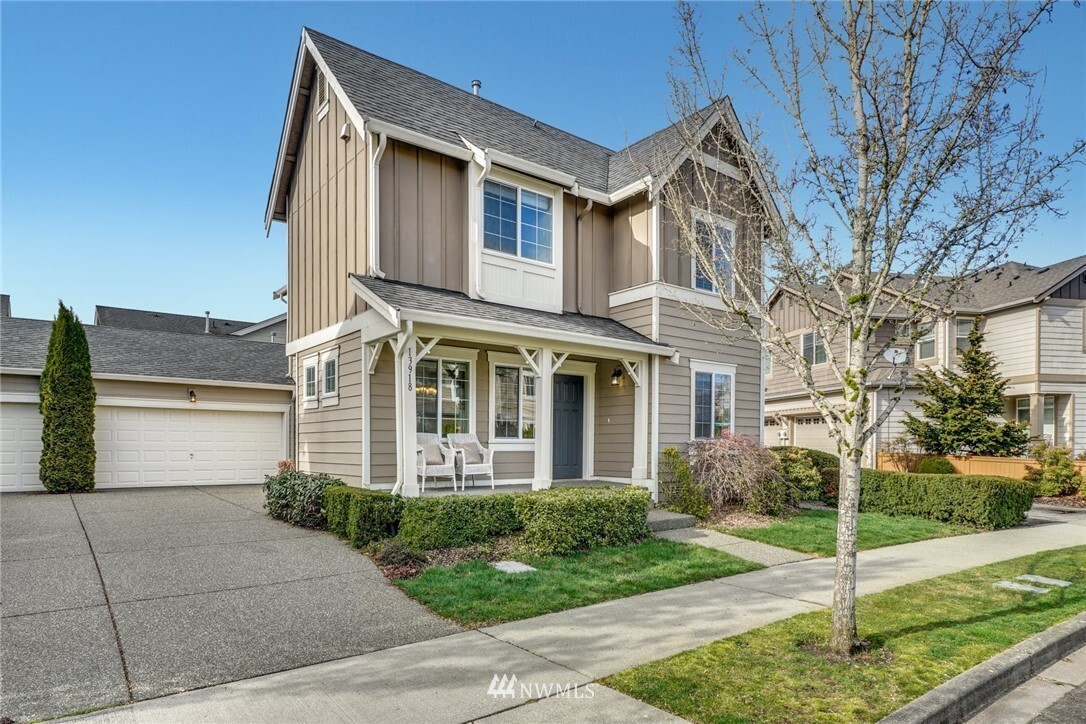 Property Photo: 13918 33rd Drive SE WA 98012