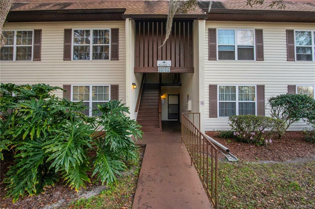 Property Photo:  2400 Forest Drive 215, Bldg 3  FL 34453 