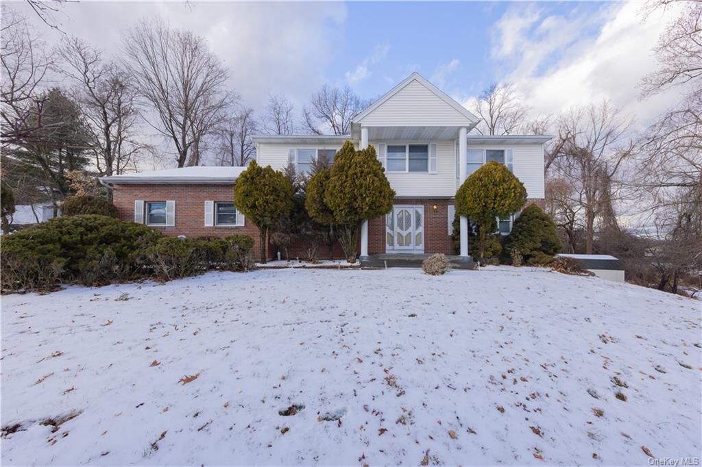 Property Photo:  20 Madison Court  NY 10980 