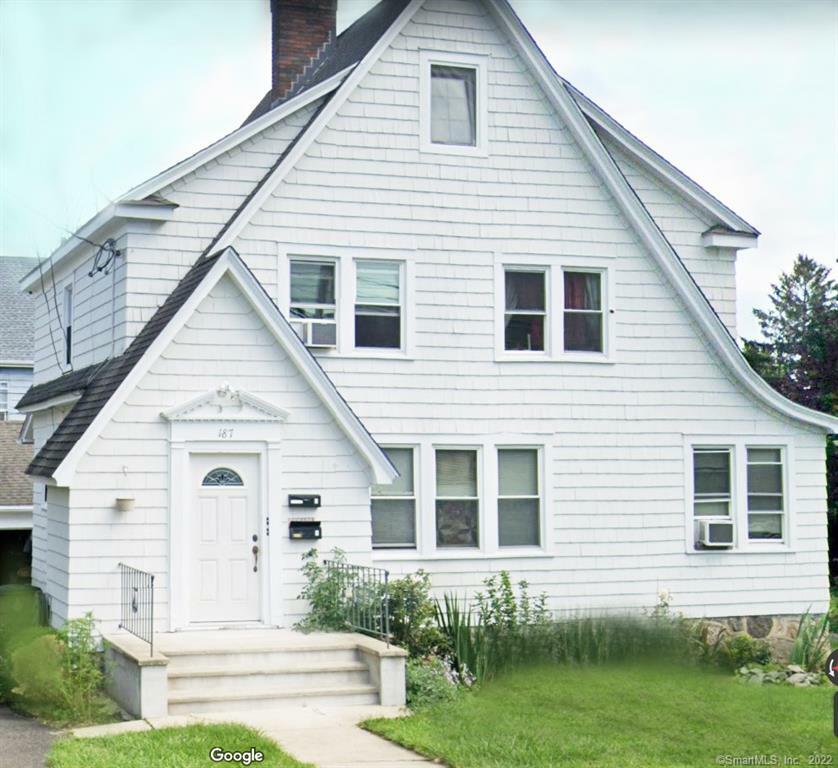 Property Photo:  187 Strawberry Hill Avenue 1  CT 06902 