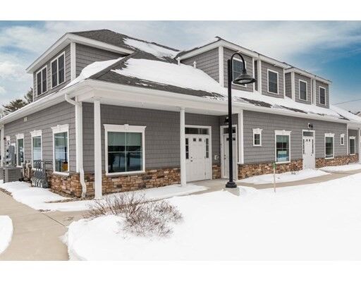 Property Photo:  743 Main St 4  MA 01876