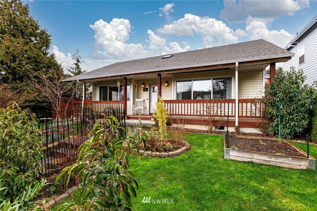 Property Photo:  127 S 41st Street  WA 98229 