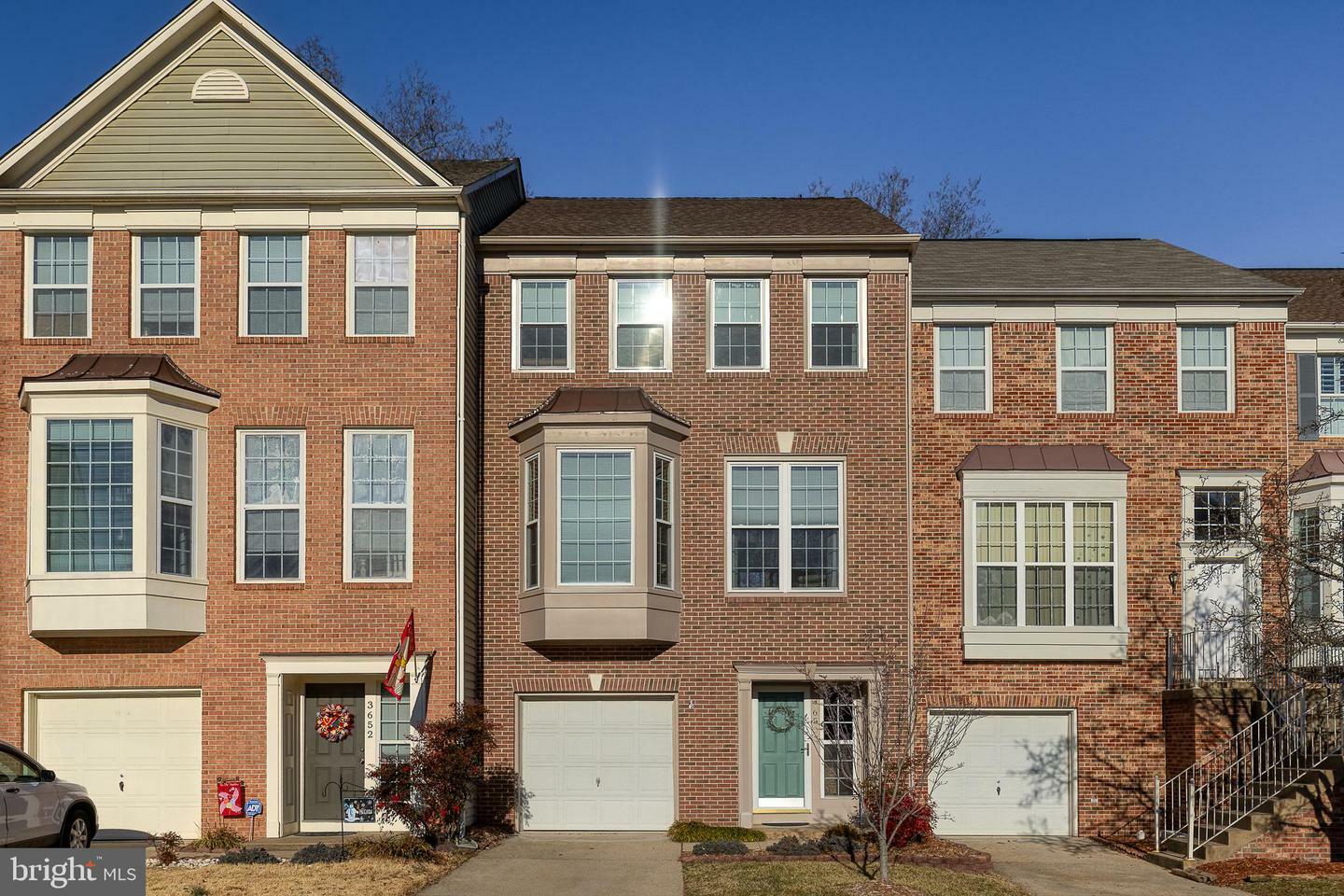 Property Photo: 3650 Bracknell Drive VA 22192