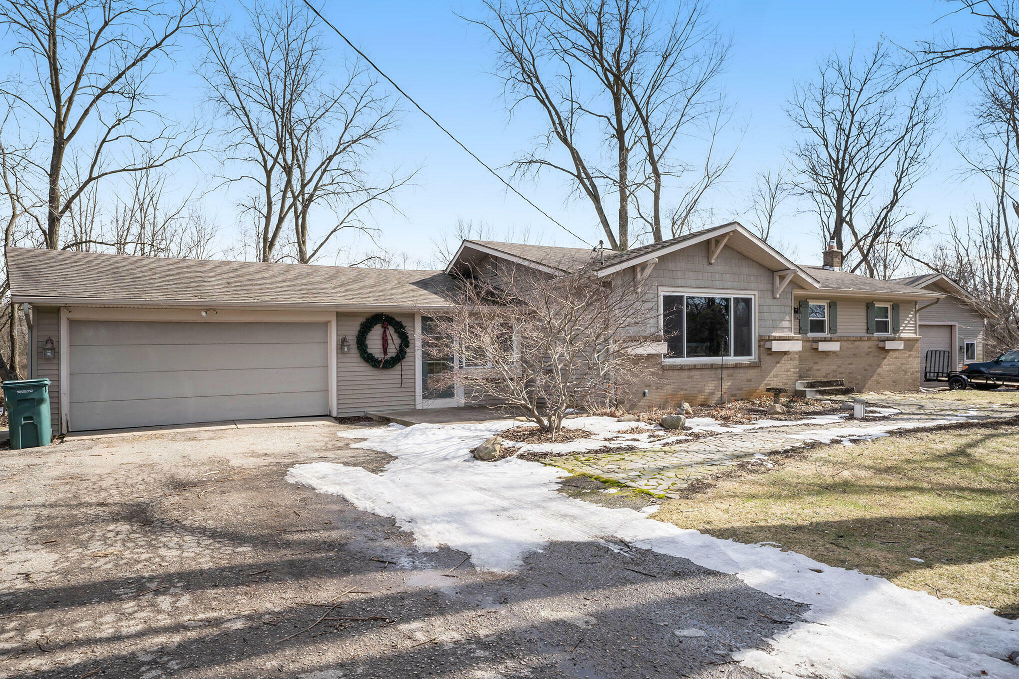 13770 16th Avenue  Marne MI 49435 photo