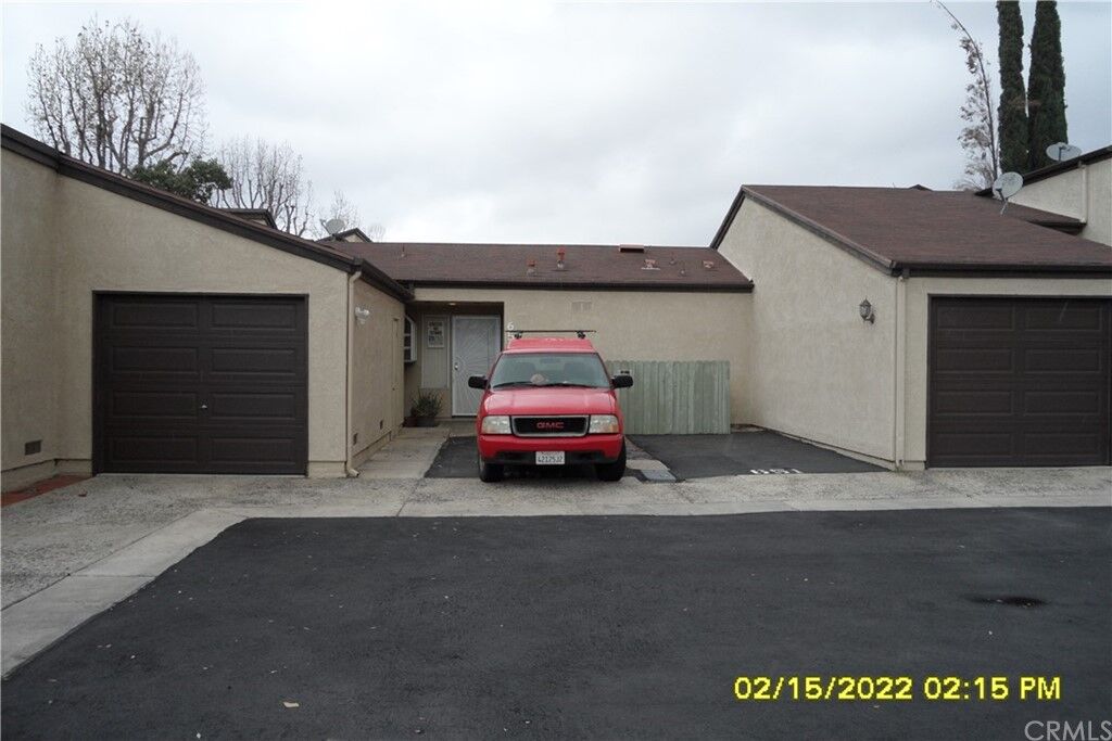 Property Photo:  653 Parkview Drive  CA 92530 