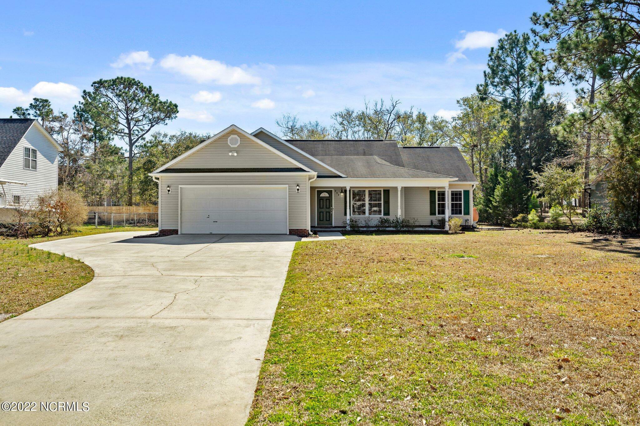 Property Photo: 252 Shellbank Drive NC 28460