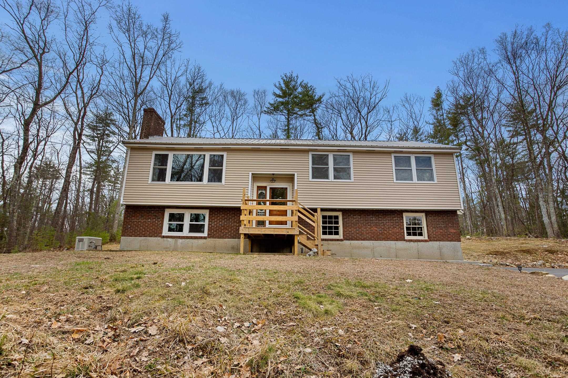 Property Photo:  4 Newbury Drive  NH 03031 