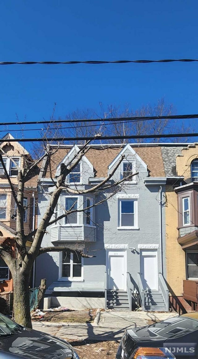 Property Photo:  113 South 11th Street 1  NJ 07107 