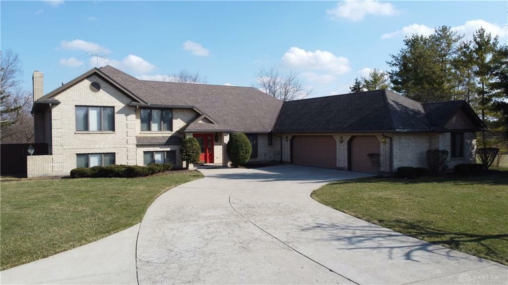 5701 Swan Drive  Clay Twp OH 45315 photo