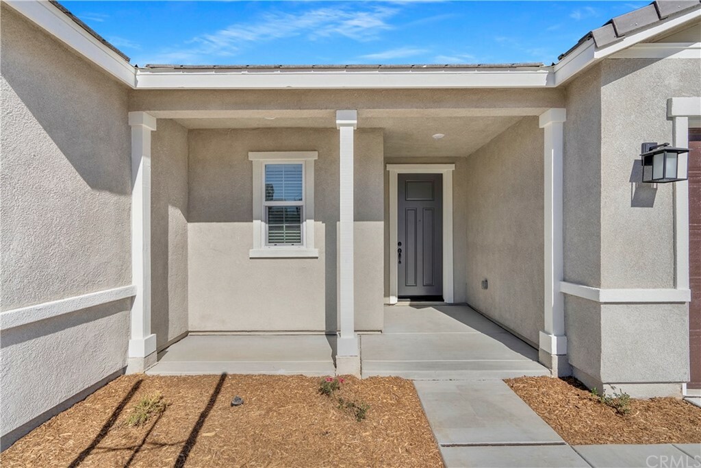 Property Photo:  21324 Telegraph Road  CA 92507 