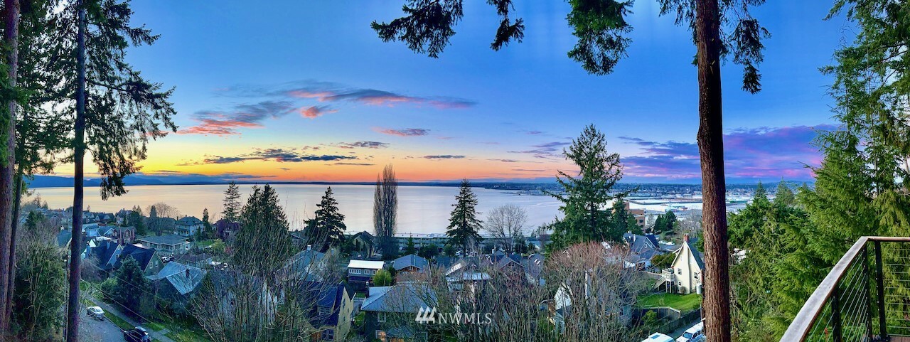 230 N Garden Terrace  Bellingham WA 98225 photo