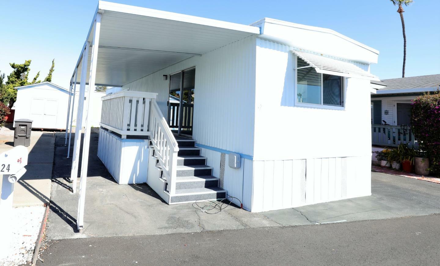 Property Photo: 1075 Space Park Way 24 CA 94043