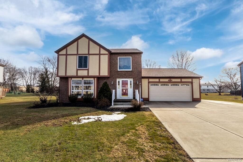 Property Photo:  96 Brandywine Drive  NY 14072 