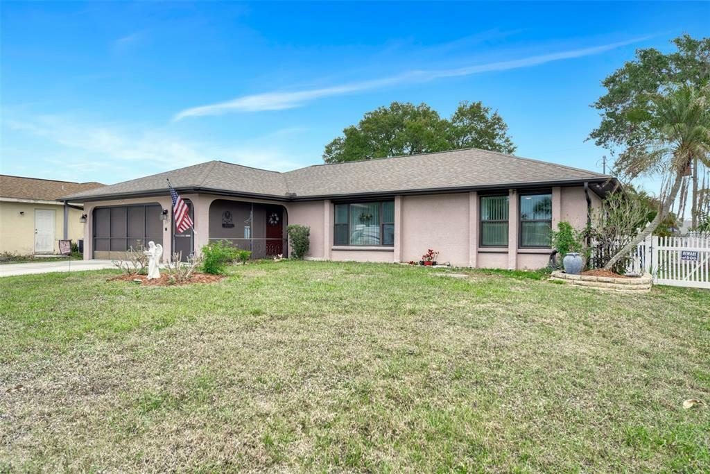 Property Photo:  1322 Onyx Street  FL 33980 