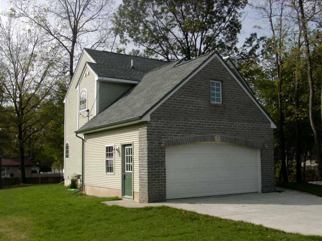 Property Photo:  821 Phillips Avenue  MI 49203 