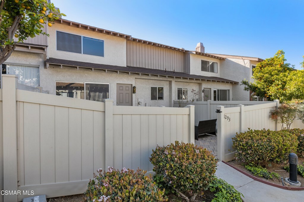 Property Photo:  1293 Alessandro Drive  CA 91320 