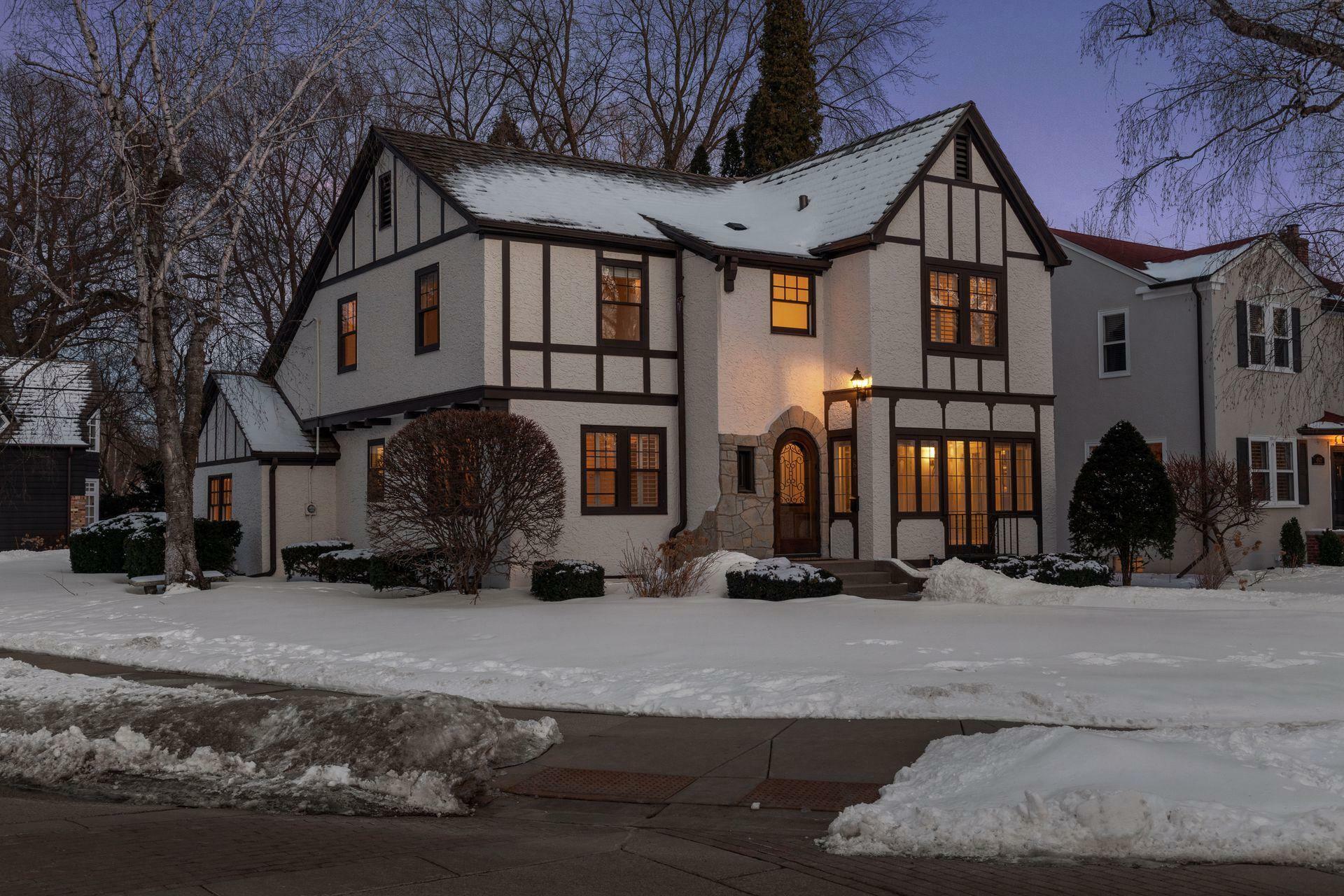 Property Photo:  4501 Arden Avenue  MN 55424 