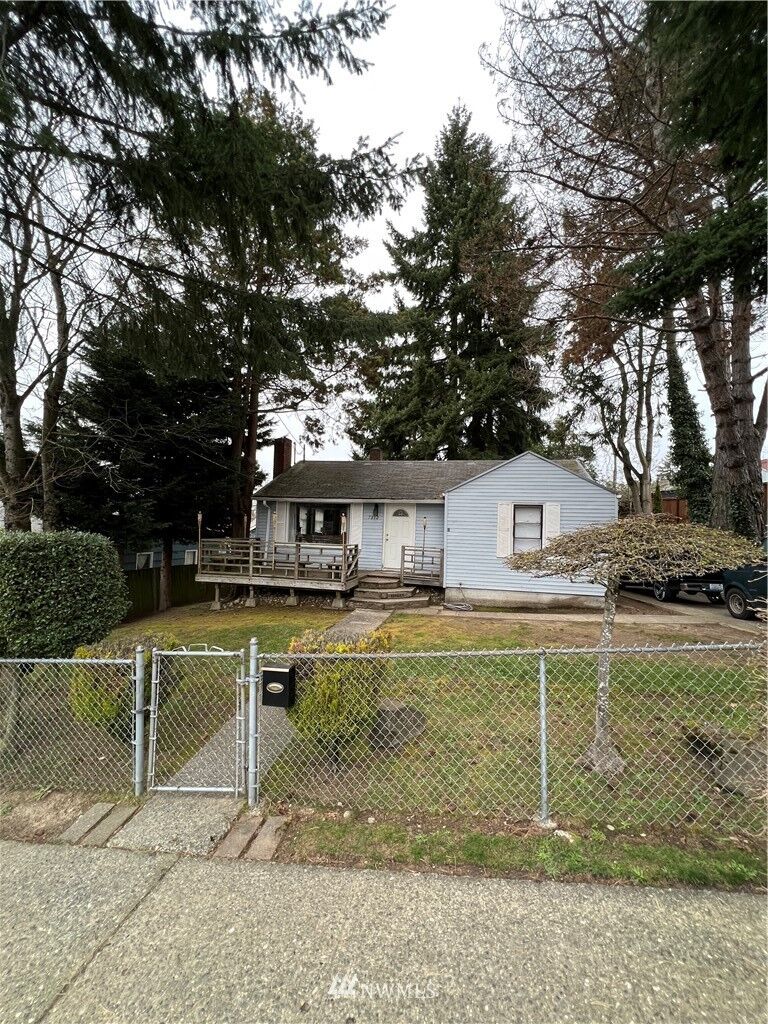 Property Photo: 7212 S 115th Street WA 98178