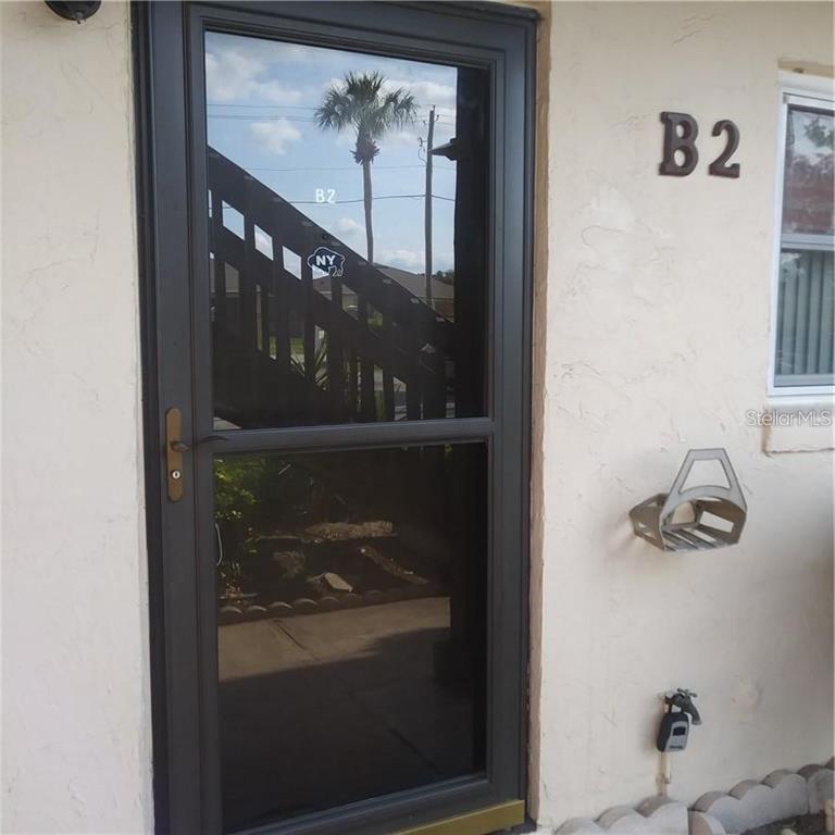 Property Photo: 900 Avenue Z SE B-2 FL 33880